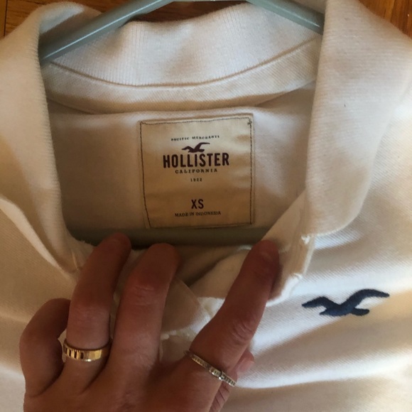 Cute hollister womens polo - Picture 3 of 4